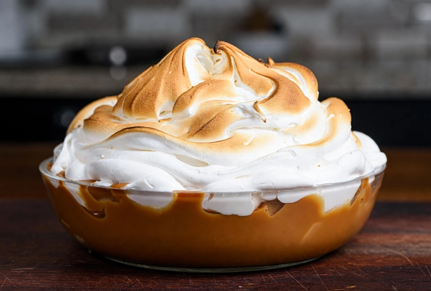 Traditional dessert called Suspiro a la Limeña